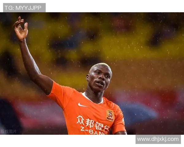 武汉篮球队灵活性分析:战术调整与球员适应能力探讨实时数据 武汉篮球队灵活性分析:战术调整与球员适应能力探讨实时数据