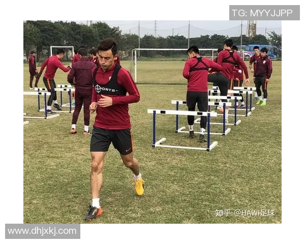 实时新闻深圳足球队耐力提升之路从训练到比赛的全方位探索与实践 实时新闻深圳足球队耐力提升之路从训练到比赛的全方位探索与实践